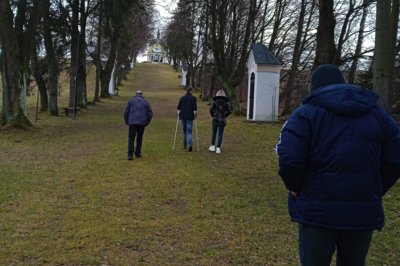 Prechádzka v Bobrove s dobrovoľníčkou.